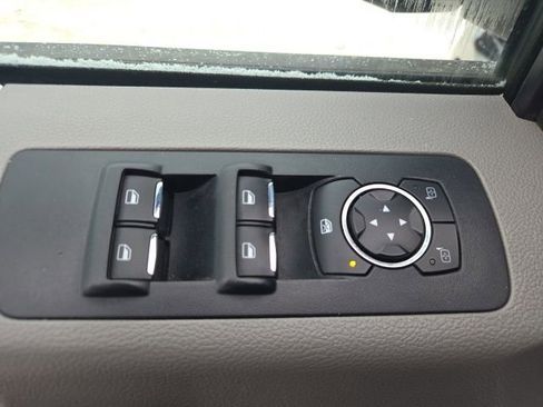 Used 2015 Ford F150 XLT w/ Equipment Group 302A Luxury image 23