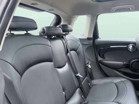 Used 2019 MINI Cooper S image 38