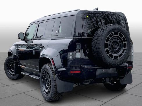 New 2026 Land Rover Defender 110 OCTA image 3