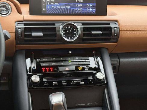 Used 2025 Lexus IS 350 F Sport w/ Accessory Package image 18