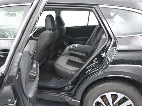 Used 2024 Subaru Outback AWD/4WD image 8