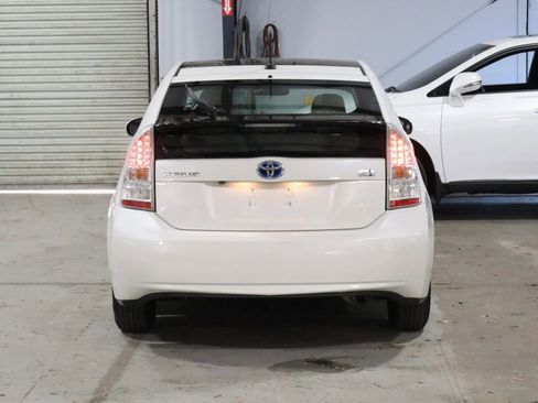 Used 2010 Toyota Prius Five FWD image 6