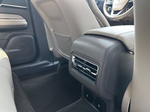 Certified 2024 Lincoln Corsair AWD w/ Equipment Group 101A image 39