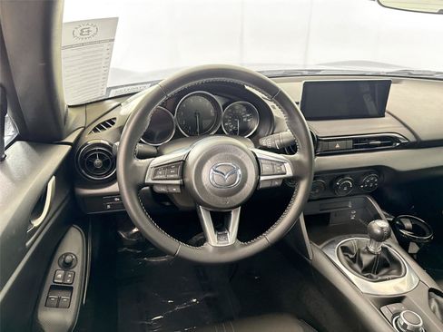 Certified 2024 MAZDA MX-5 Miata Sport RWD image 29