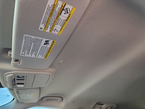 New 2026 Ford Explorer Active w/ Active Comfort Package image 24