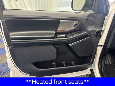 Certified 2025 Ford Expedition Platinum AWD/4WD image 10