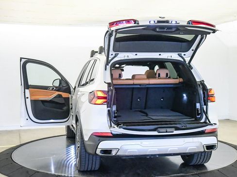 Certified 2024 BMW X5 xDrive40i w/ Premium Package AWD/4WD image 26