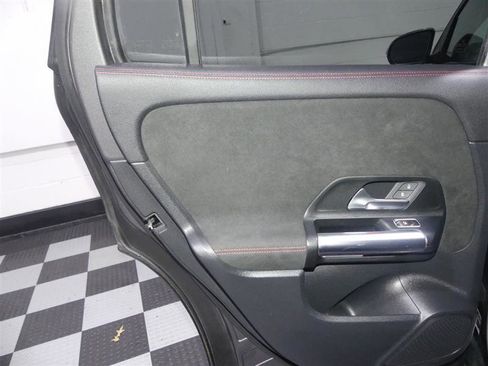 Used 2023 Mercedes-Benz GLA 250 image 25