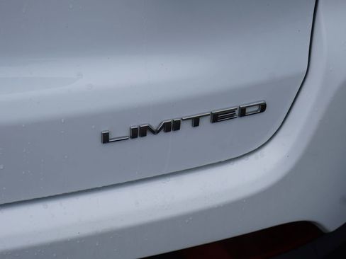 Used 2023 Jeep Compass Limited AWD/4WD image 8