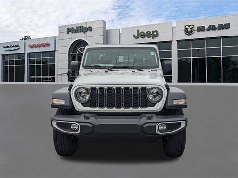 New 2025 Jeep Gladiator Sport image 9