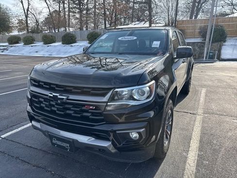 Used 2022 Chevrolet Colorado Z71 image 3