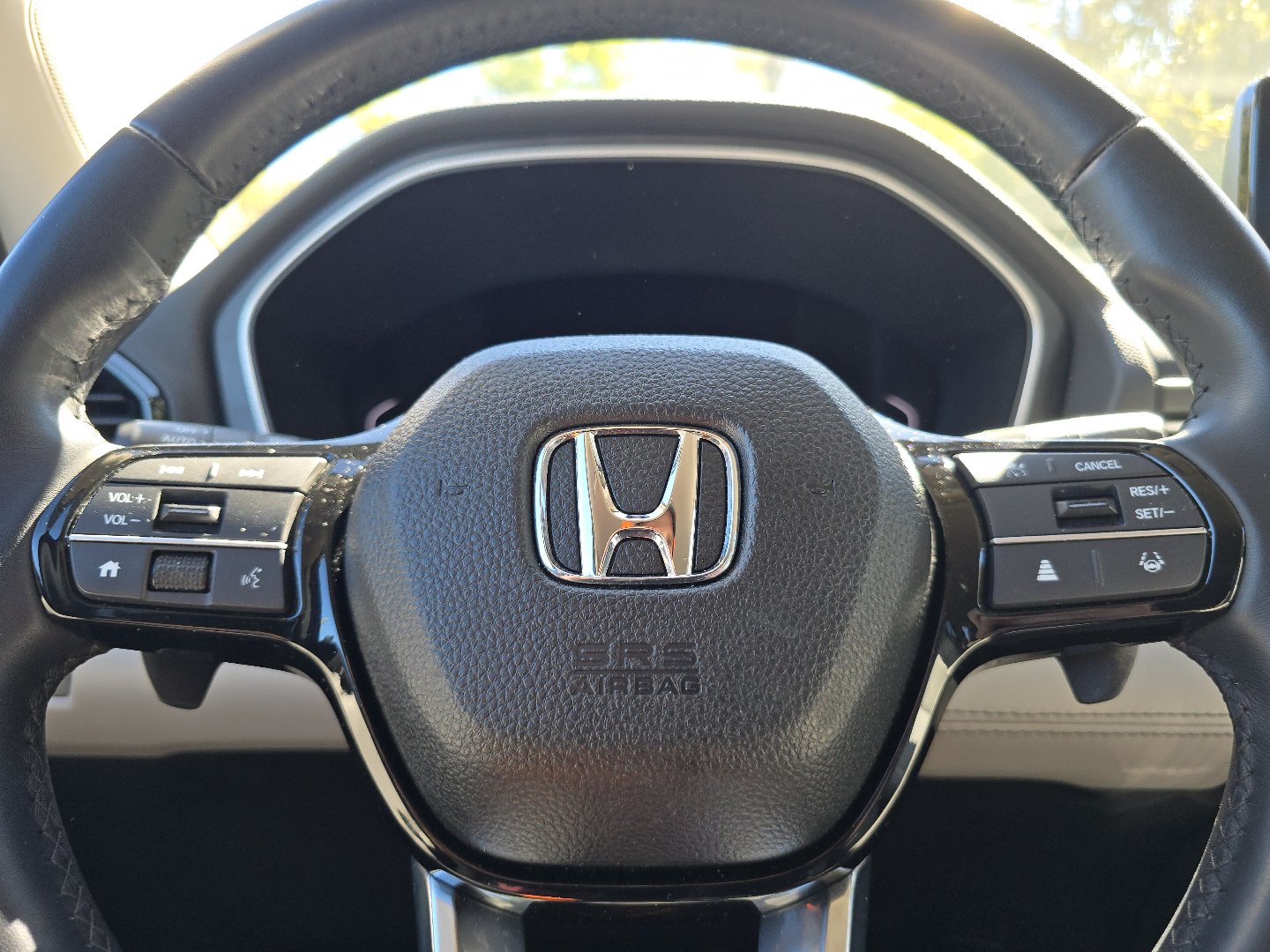 Used 2025 Honda Pilot EX-L image 26