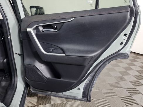 Used 2020 Toyota RAV4 TRD Off-Road image 30