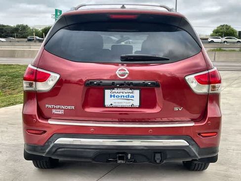 Used 2013 Nissan Pathfinder SV w/ Trailer Tow Pkg image 6