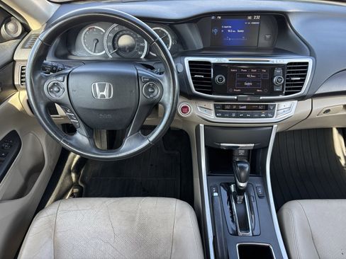 Used 2015 Honda Accord EX-L image 3