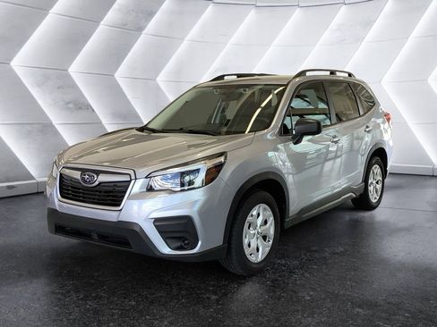 Used 2021 Subaru Forester AWD/4WD image 3