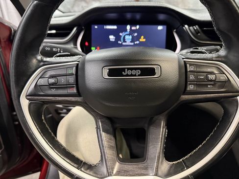 Used 2021 Jeep Grand Cherokee L Limited image 22