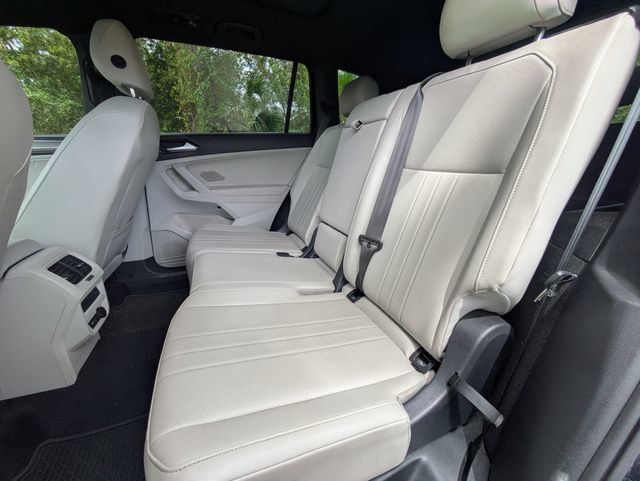 Used 2024 Volkswagen Tiguan SE R-Line FWD image 13