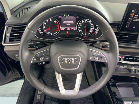 Certified 2023 Audi Q5 2.0T Premium w/ Convenience Package image 17