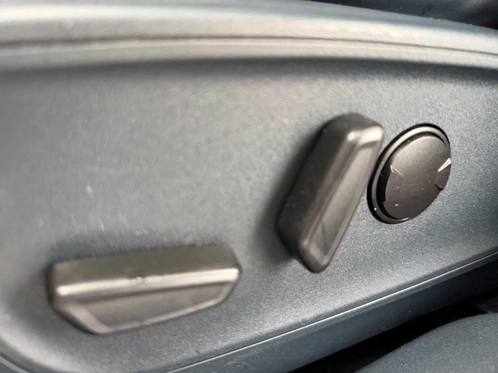 Used 2022 Ford Maverick Lariat w/ Lariat Luxury Package FWD image 14