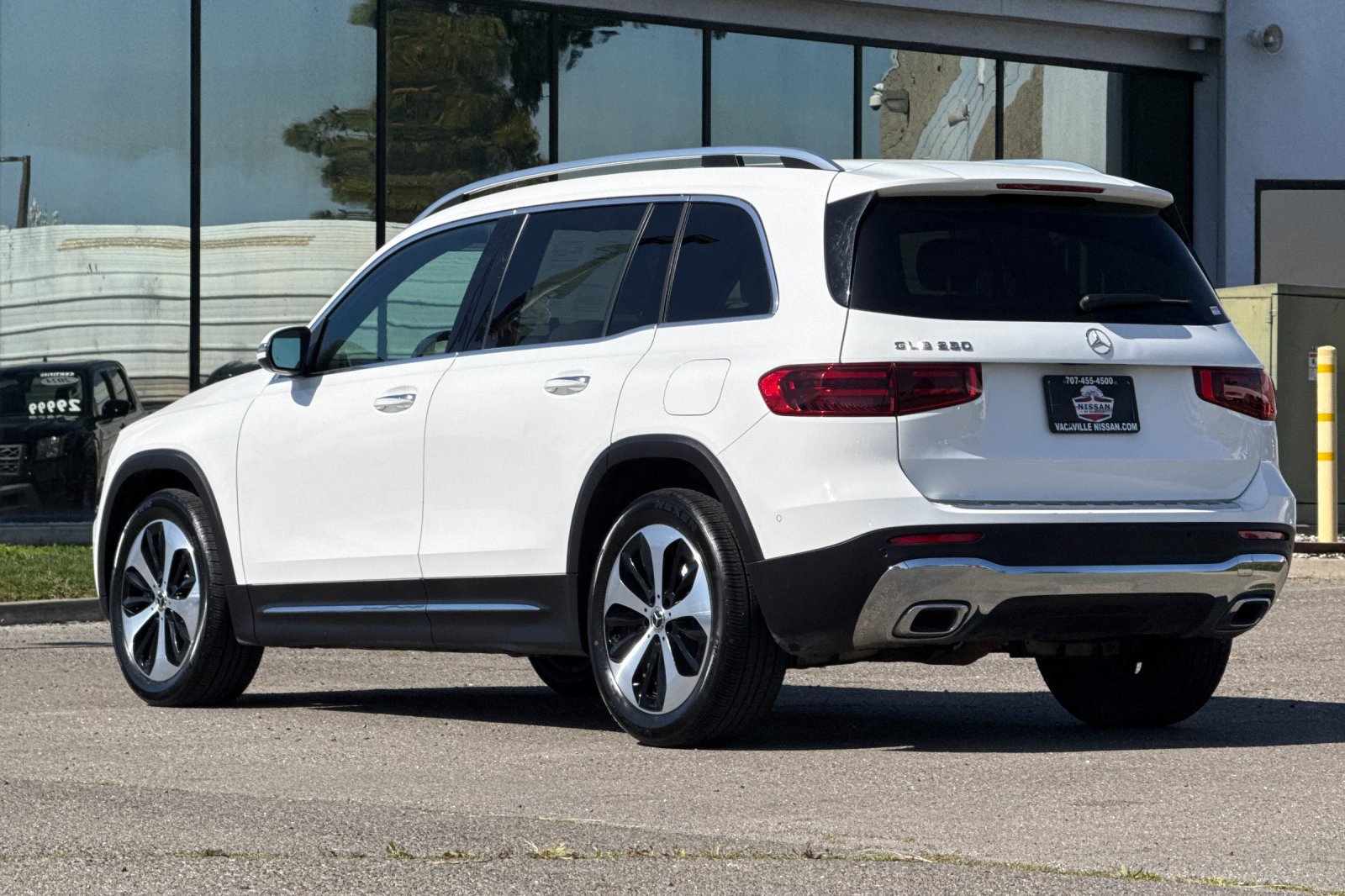 Used 2024 Mercedes-Benz GLB 250 image 8