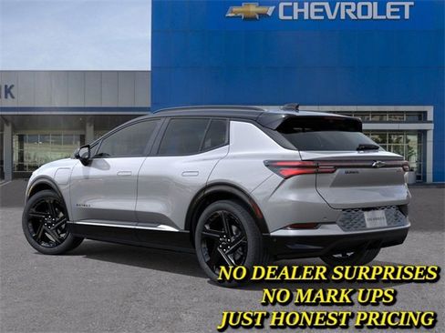 New 2026 Chevrolet Equinox EV RS image 3