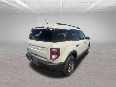 Used 2024 Ford Bronco Sport Big Bend w/ Convenience Package AWD/4WD image 2