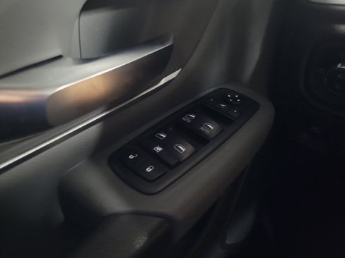 Used 2019 RAM 1500 Big Horn RWD image 27