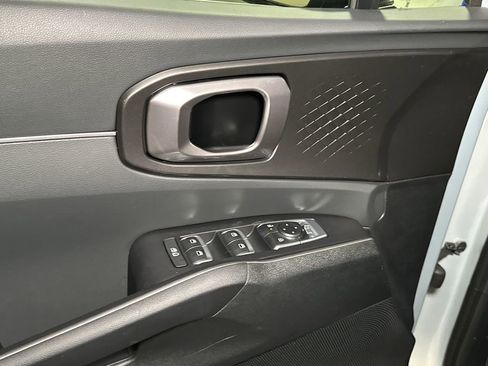New 2026 Kia Sorento LX FWD image 15