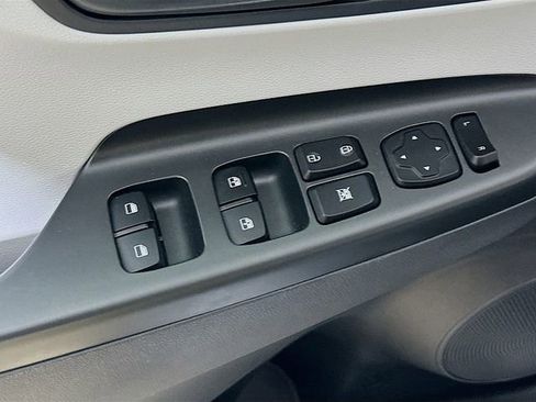 Used 2023 Hyundai Kona SEL AWD/4WD image 18