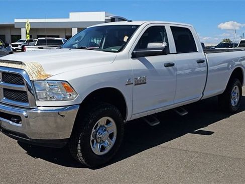 Used 2016 RAM 3500 Tradesman w/ Chrome Appearance Group image 4
