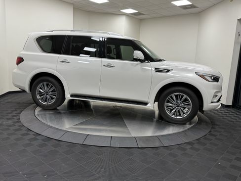 Certified 2023 INFINITI QX80 Luxe w/ Cargo Package RWD image 8