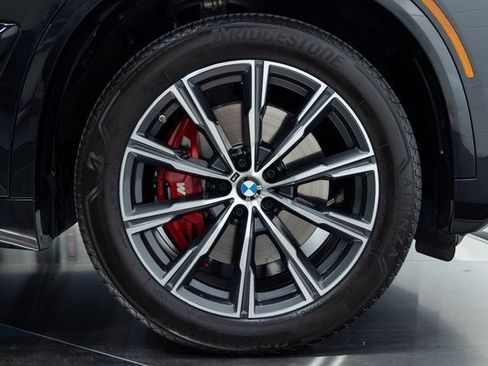 Certified 2024 BMW X5 xDrive40i w/ M Sport Package image 27