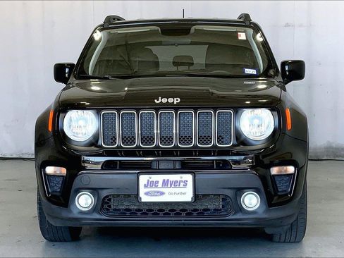 Used 2019 Jeep Renegade Latitude image 3