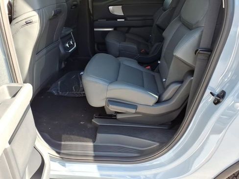 New 2026 Ford Expedition Max Active image 18