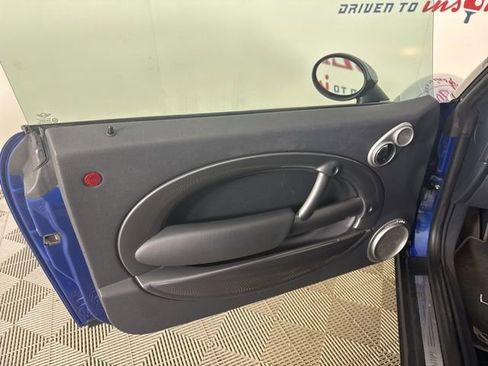 Used 2006 MINI Cooper Convertible image 14