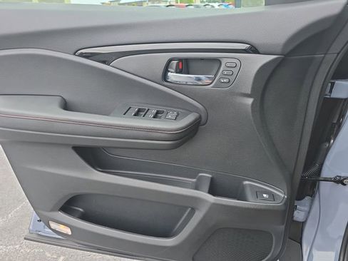 New 2026 Honda Ridgeline Black Edition image 28