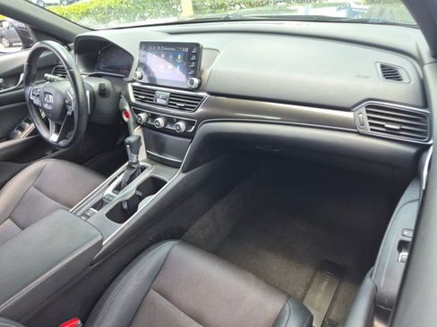 Used 2020 Honda Accord Sport image 12