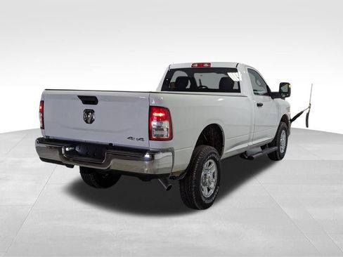 Used 2024 RAM 2500 Tradesman w/ Chrome Appearance Group AWD/4WD image 19
