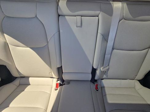 New 2026 Genesis GV70 2.5T Select w/ G1 Accessory Package image 23