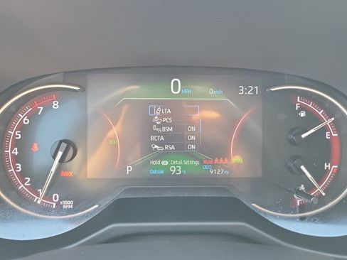 Certified 2025 Toyota RAV4 XLE w/ Convenience Package FWD image 23
