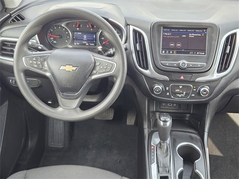 Used 2021 Chevrolet Equinox LT image 26