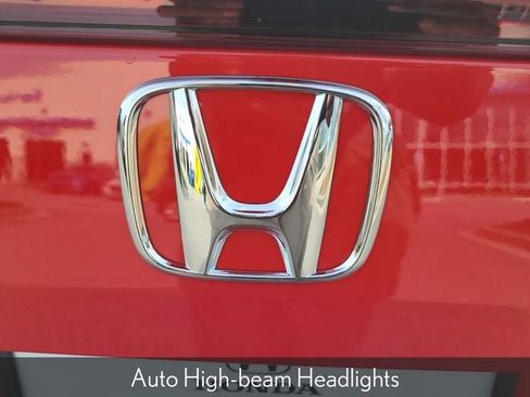 Certified 2025 Honda Civic Sport image 33