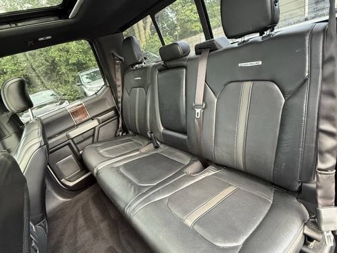 Used 2015 Ford F150 Platinum w/ Equipment Group 701A Luxury AWD/4WD image 21