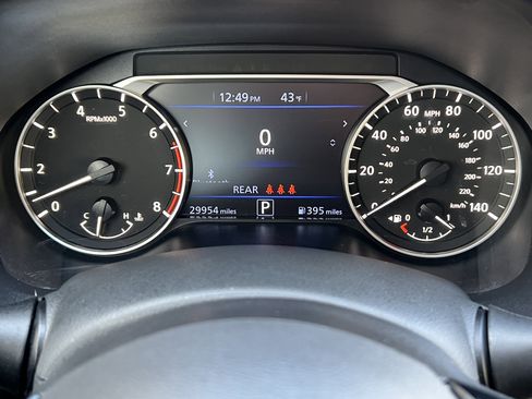 Used 2025 Nissan Altima 2.5 SR FWD image 27