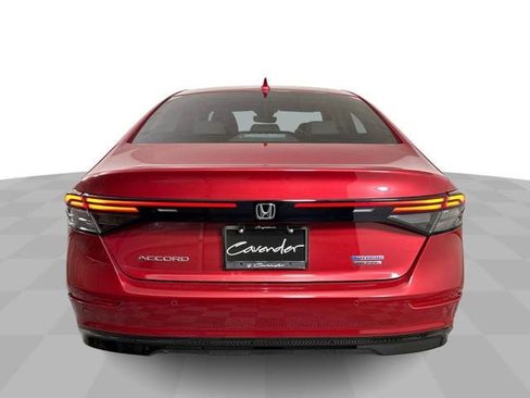 Used 2023 Honda Accord Touring image 7
