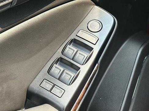 Used 2019 Chevrolet Tahoe LS RWD image 14