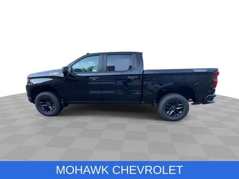 Certified 2022 Chevrolet Silverado 1500 Custom Trail Boss AWD/4WD image 5