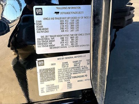 Certified 2022 GMC Sierra 1500 AT4 w/ AT4 Preferred Package image 36