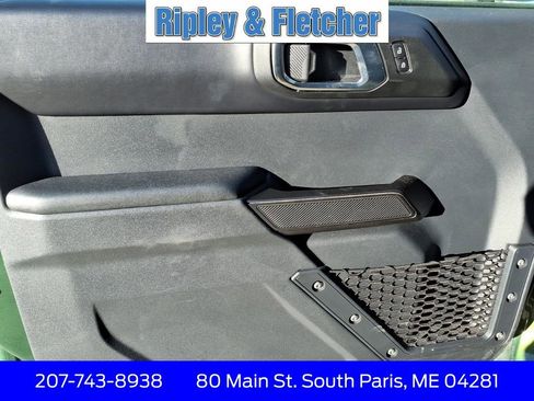 Used 2025 Ford Bronco Badlands image 9